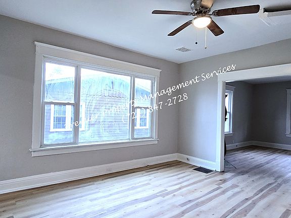 5th image of 1429 Hall Ave #102