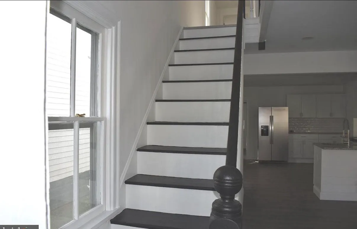 3 bed, 1531 sqft, $2,500 — Photo 3