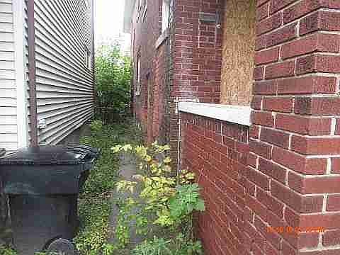 2977 Hazelwood