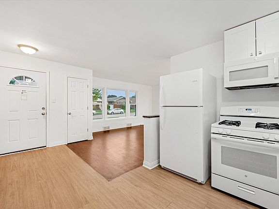 4th image of 1517 N 21st Ave