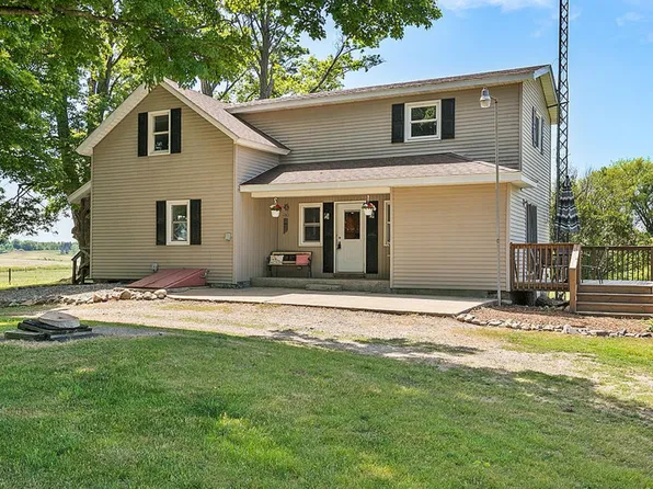 6700 Foster Rd, Hastings, MI 49058