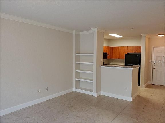 4th image of 202 E South St Unit 4045