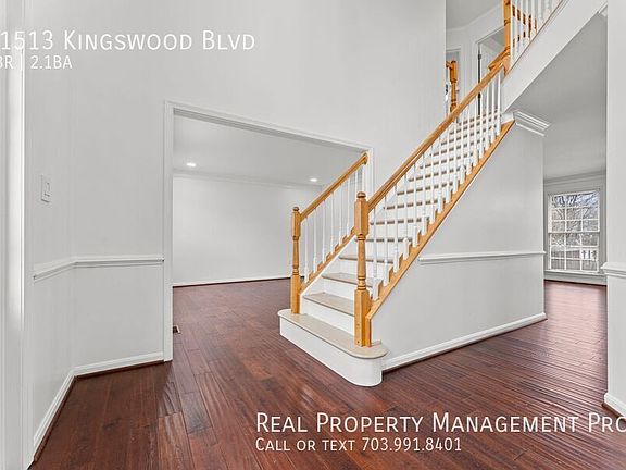2nd image of 11513 Kingswood Blvd