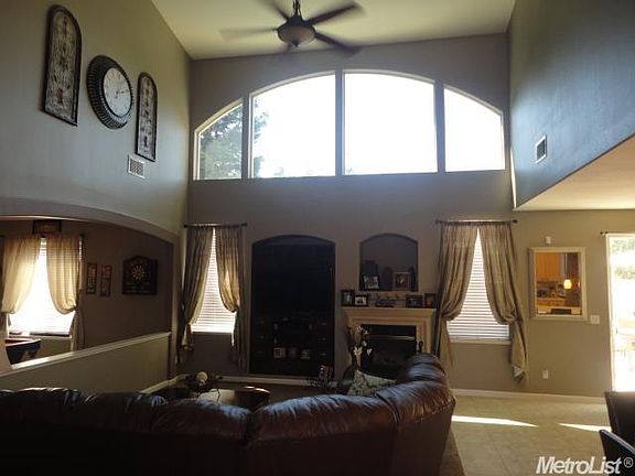 4th image of 10213 Berryessa Dr