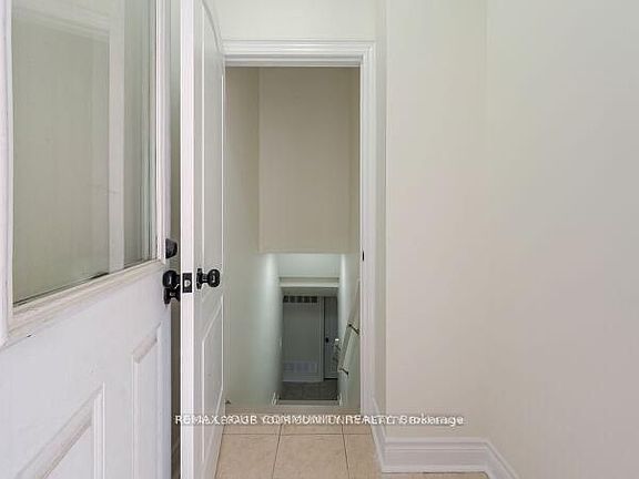 4th image of 128 Watsonbrook Dr