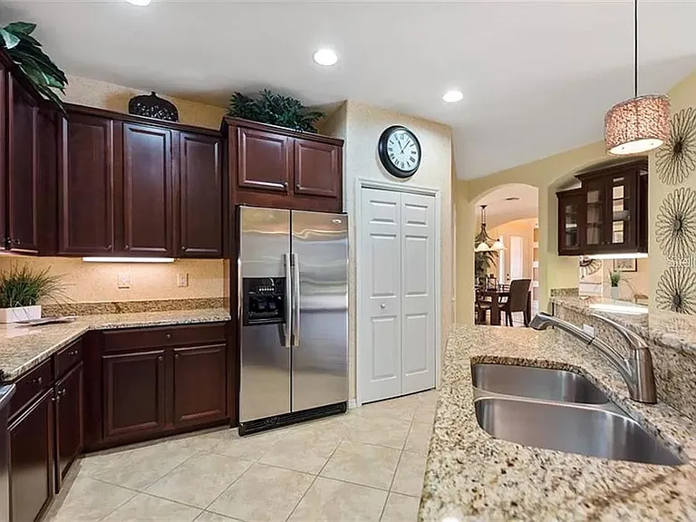 19640 Cobblestone Cir — Photo 17