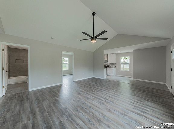 3rd image of 414 Millwood Ln