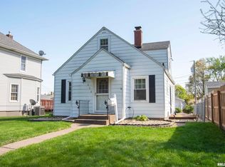 412 22nd Ave, Moline, IL 61265
