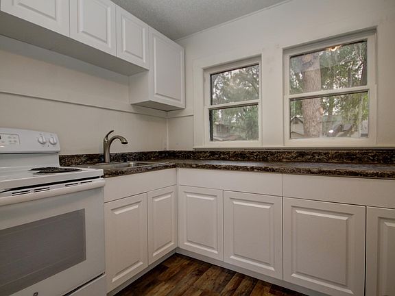 4th image of 303 W Tever St #A