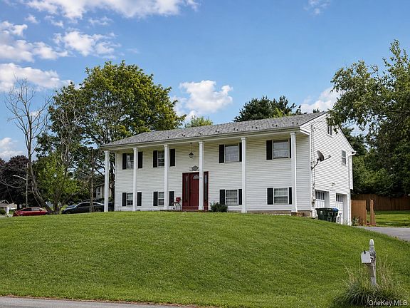 4th image of 50 Scott Drive