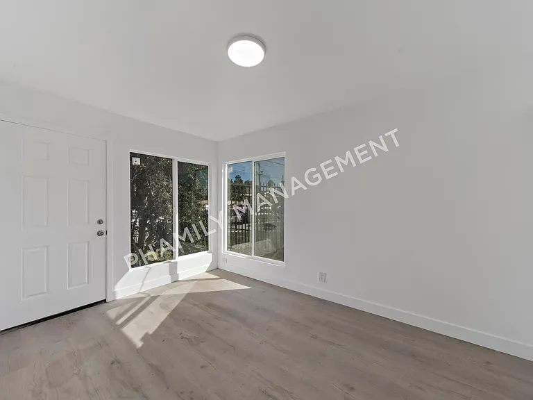 11230 Klingerman St #5 — Photo 14