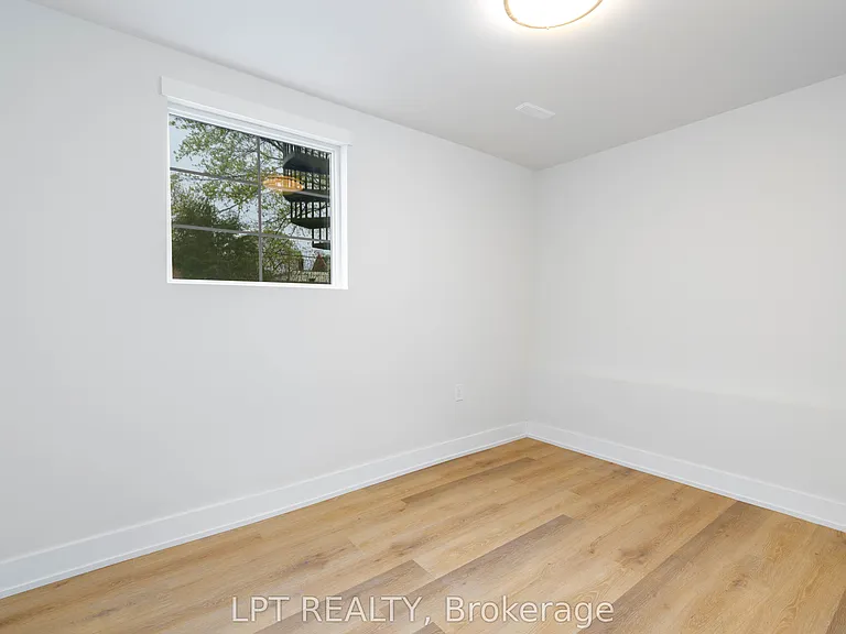 627 Crawford St #C — Photo 6
