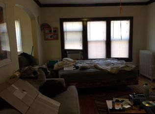 205 E 27th St APT 10, Minneapolis, MN 55408