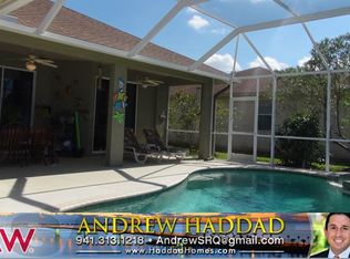 1018 Meadow Breeze Ln, Sarasota, FL 34240