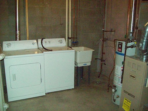3rd image of 2587 230th Ct NW