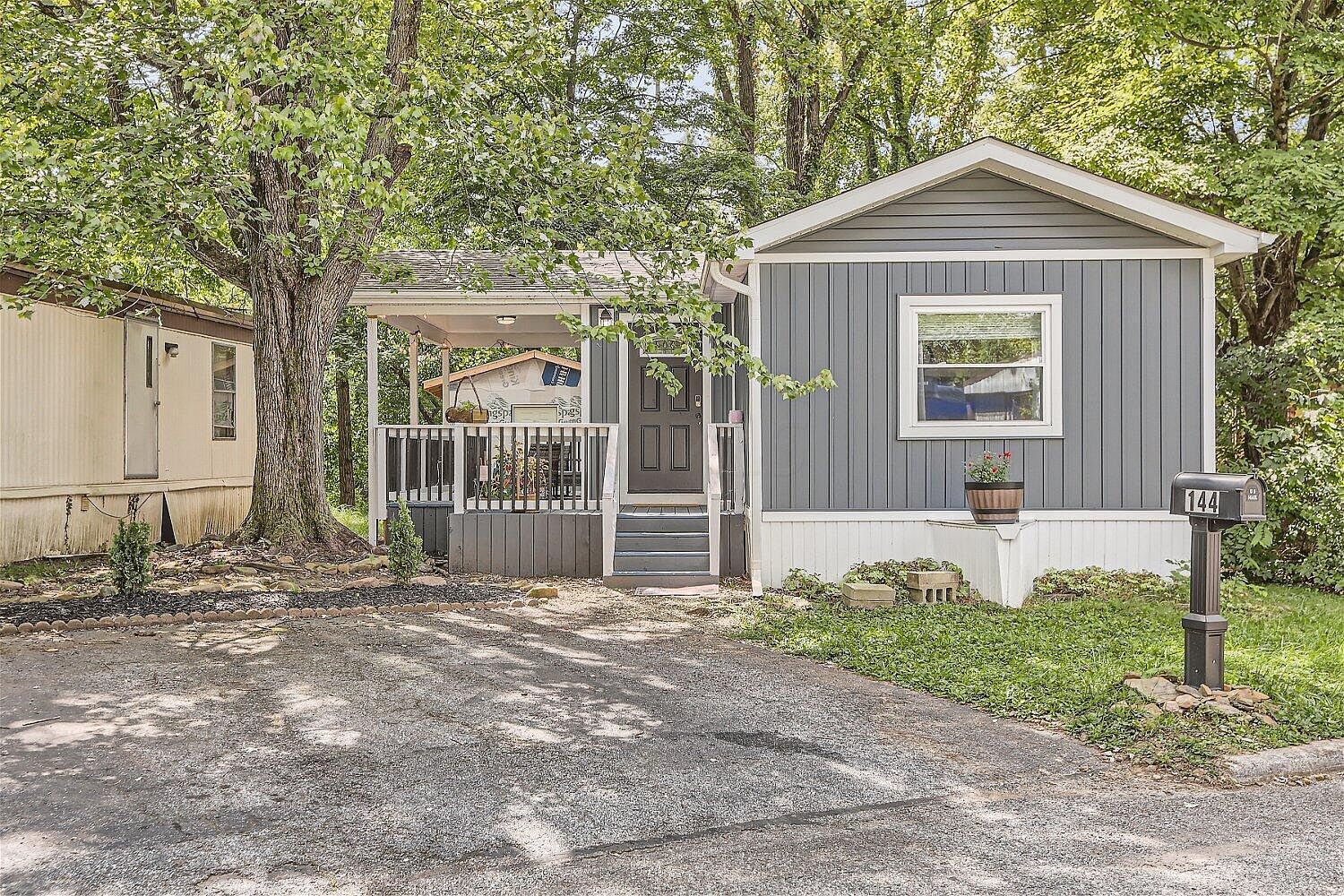 144 Cambridge Ct, Reynoldsburg, OH 43068 MLS 223028916 Zillow