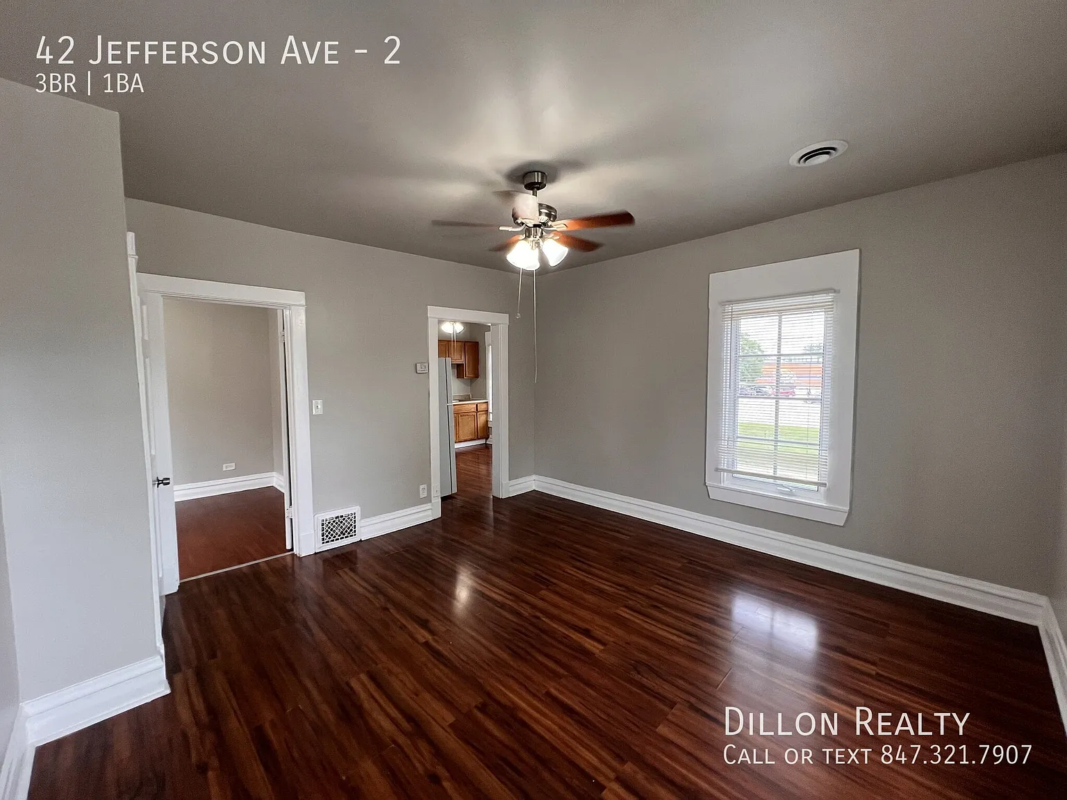 3 bed, 1100 sqft, $1,595 — Photo 2