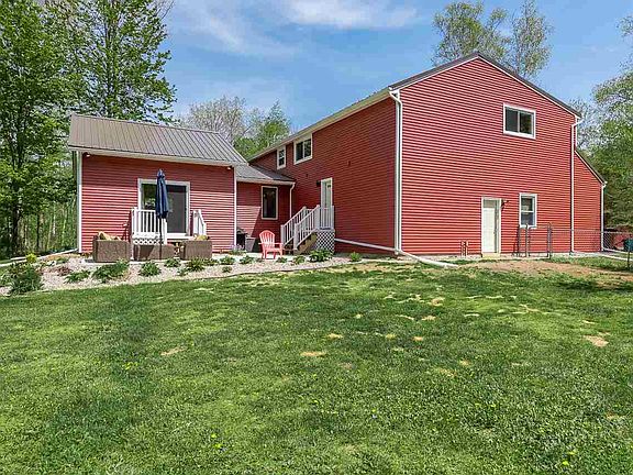 3rd image of 3311 E Ryan Dr