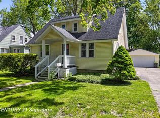 1202 Jerome St, Midland, MI 48640
