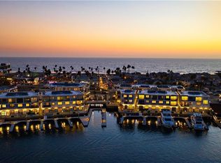 2250 Newport Blvd #301, Newport Beach, CA 92663