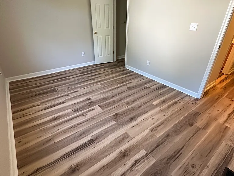 6225 Igo Rd — Photo 17