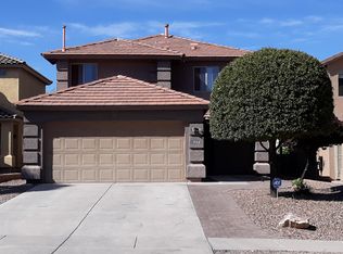 710 W Firehawk Dr, Green Valley, AZ 85614