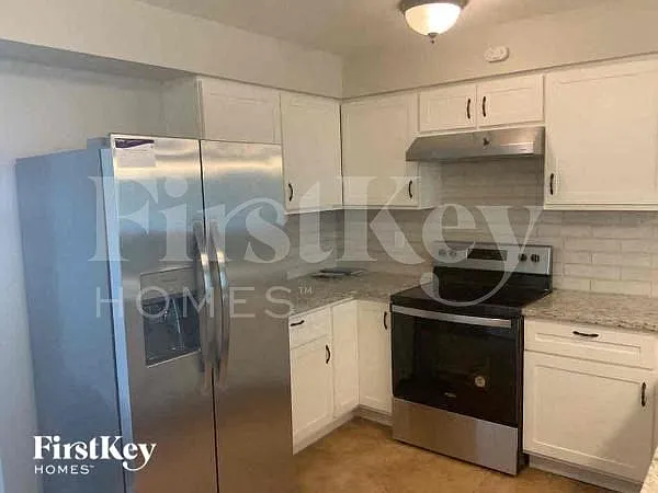 2411 Shady Brook Dr — Photo 5