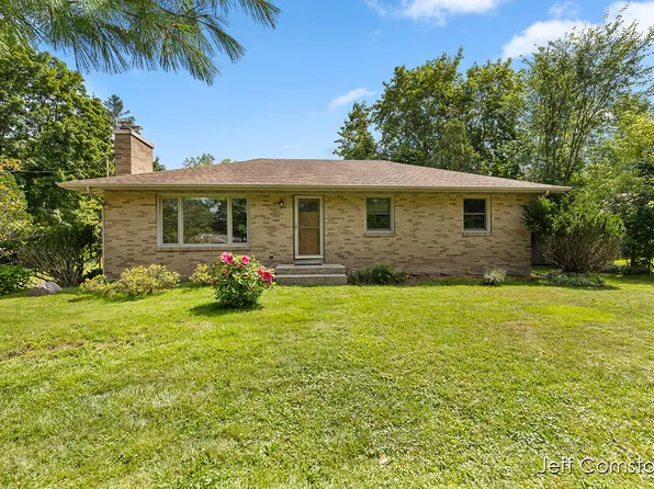 1390 Leffingwell Ave NE, Grand Rapids, MI 49525