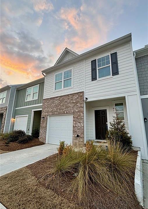 1st image of 41 Rydal Way