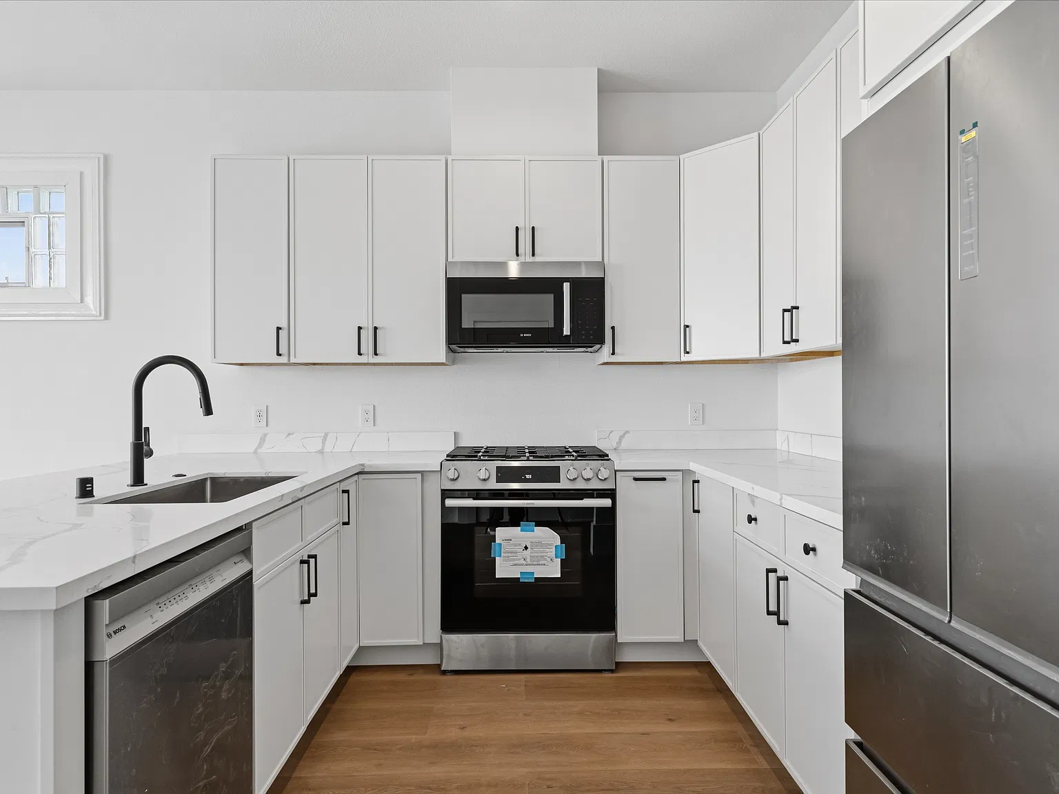 Brand-New Luxury Living at 2021 California Street — Photo 4