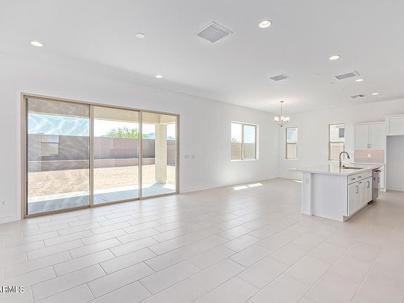 3rd image of 16035 S 176TH Drive