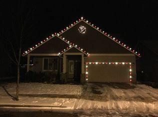 4760 Clubhouse Ln, Newberg, OR