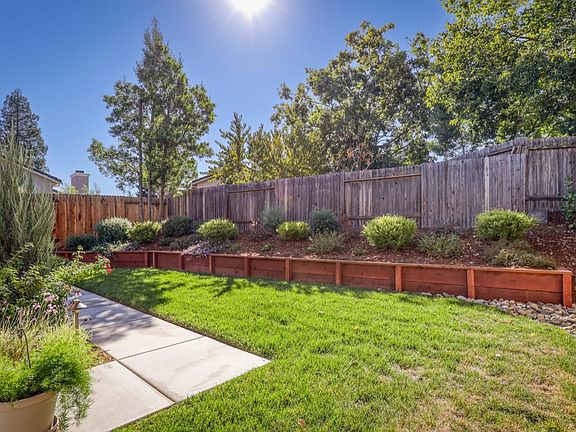 5th image of 4762 Morgan Oak Ct