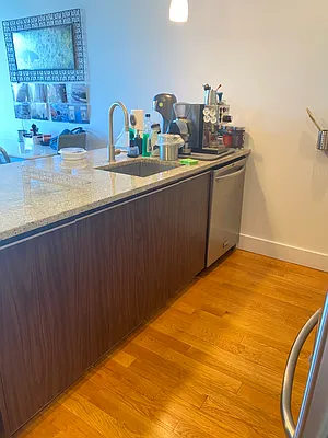 Rented by Chana Ofek, LREB | media 8