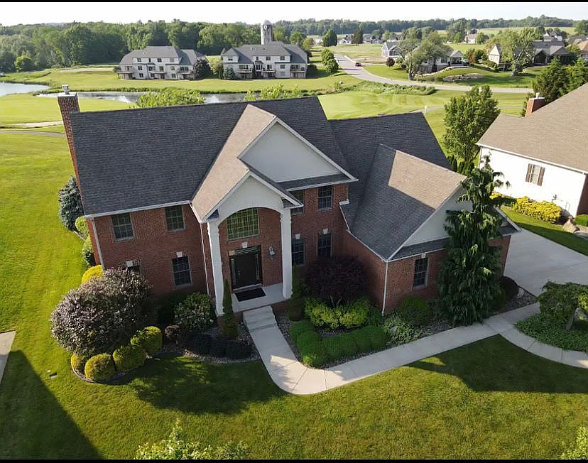 1st image of 185 Homestead Dr