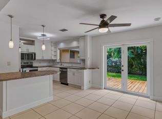 284 Allenwood Dr, Fort Lauderdale, FL 33308