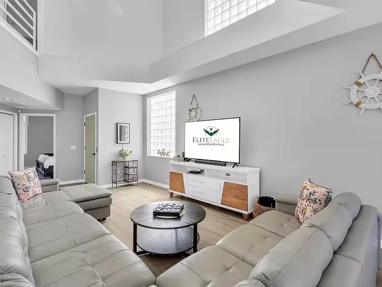 14249 Gulf Blvd — Photo 2