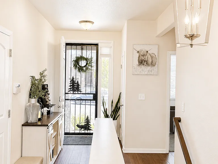 5788 Haywagon Ln — Photo 10