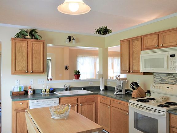 5th image of 8515 Beechwood Ct