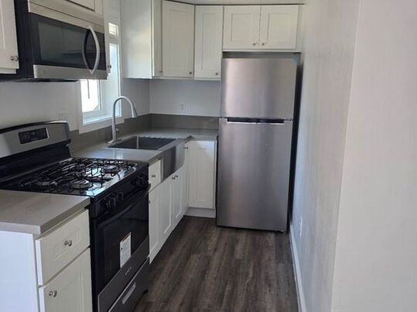 1850 E 71st St #3/4