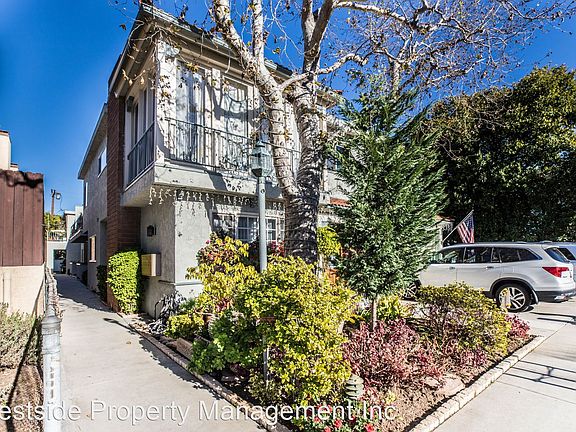 2nd image of 2331 20th St APT 2