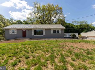 3232 Enoch Brown Rd, Greencastle, PA 17225