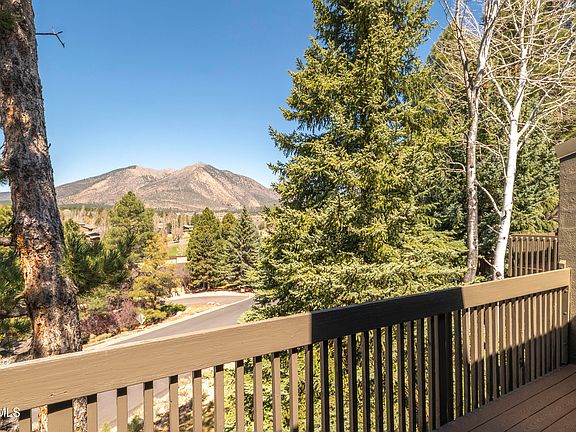 2nd image of 2605 N Pinon Ridge Drive #570