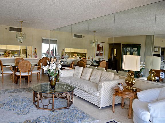 Home For Sale In Dalton Place