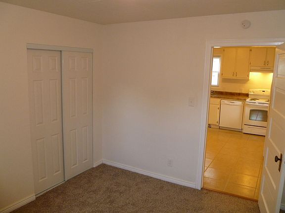 4th image of 307 2nd St