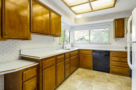 4510 Chicago Ave — Photo 6