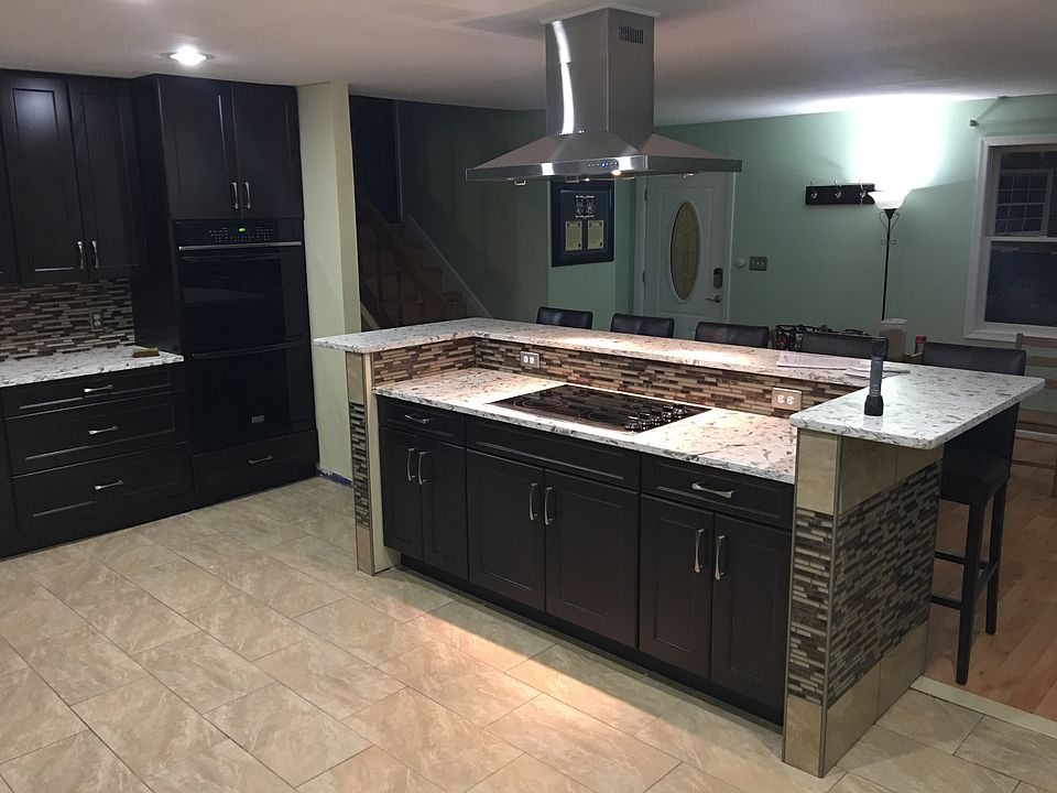 1st image of 105 Coopers Ln