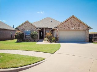 17725 Sky Ct, Edmond, OK 73012