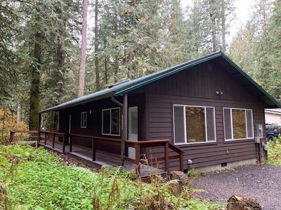 24965 E Hillview Dr, Rhododendron, OR, 97049