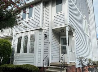 60 Union Hill Dr, Spencerport, NY 14559